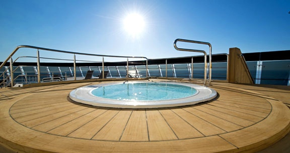 MSC Divina: Mini Cruzeiro para Búzios em12x Sem Juros